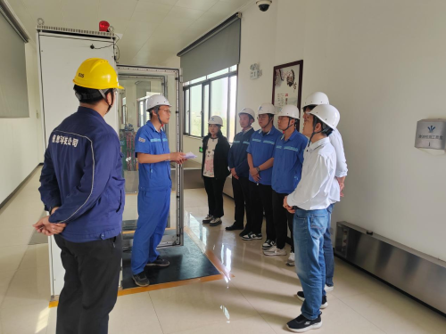 培訓(xùn)現(xiàn)場(chǎng) 培訓(xùn)現(xiàn)場(chǎng)